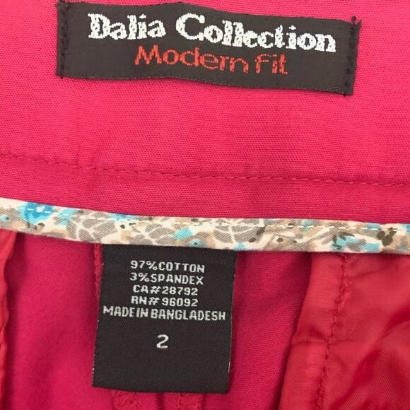 Dalia Collection Modern Fit Cropped size 2 - Picture 2 of 2